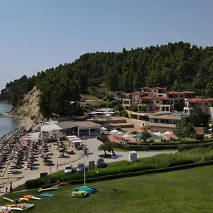 Elani Bay Сиври